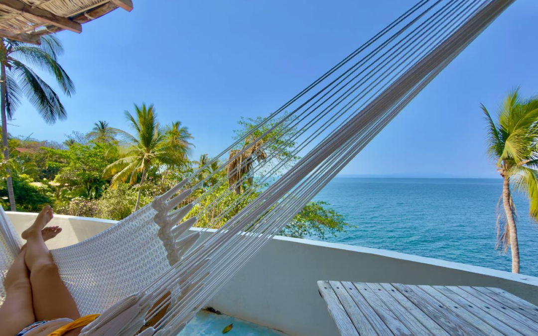 Room 7 – Open-Air Ocean Suite ocean-view hammock terrace